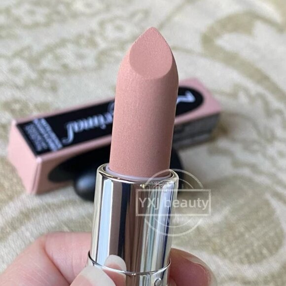 New Box MAC Sleek Matte Lipstick~Acting Natural~Full Size 3.5g/0.12oz~Authentic - Picture 2 of 5